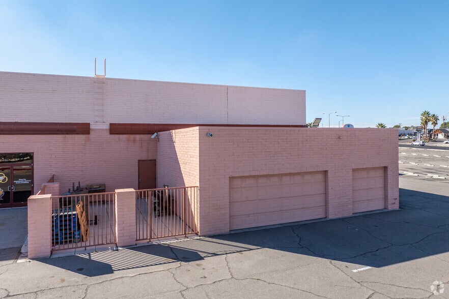 More Photos Of 14827 - 14837 7TH CA 92395 st, Victorville General Retail For Lease