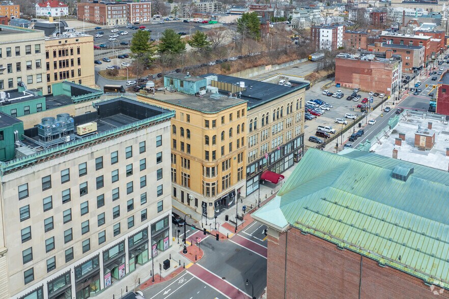 More Photos Of 316 Main St, Worcester Apartments For Lease