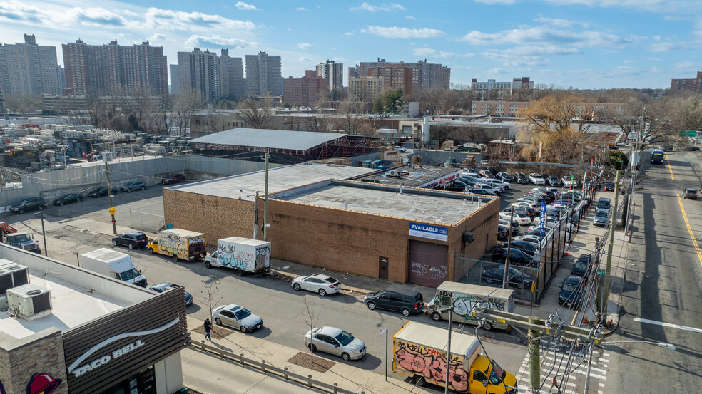 Primary Photo Of 3353 Noell Ave, Bronx Warehouse For Lease