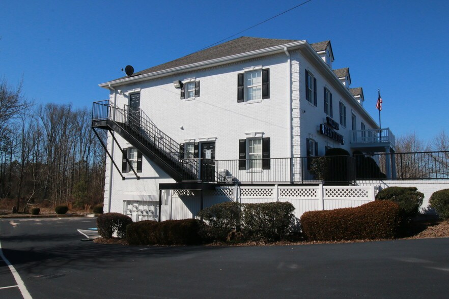 More Photos Of 4353 Atlanta Hwy, Loganville Medical For Sale