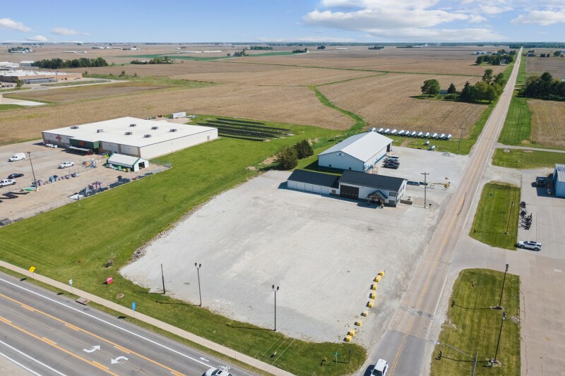 More Photos Of 214 S Airport Rd, Washington General Retail For Sale