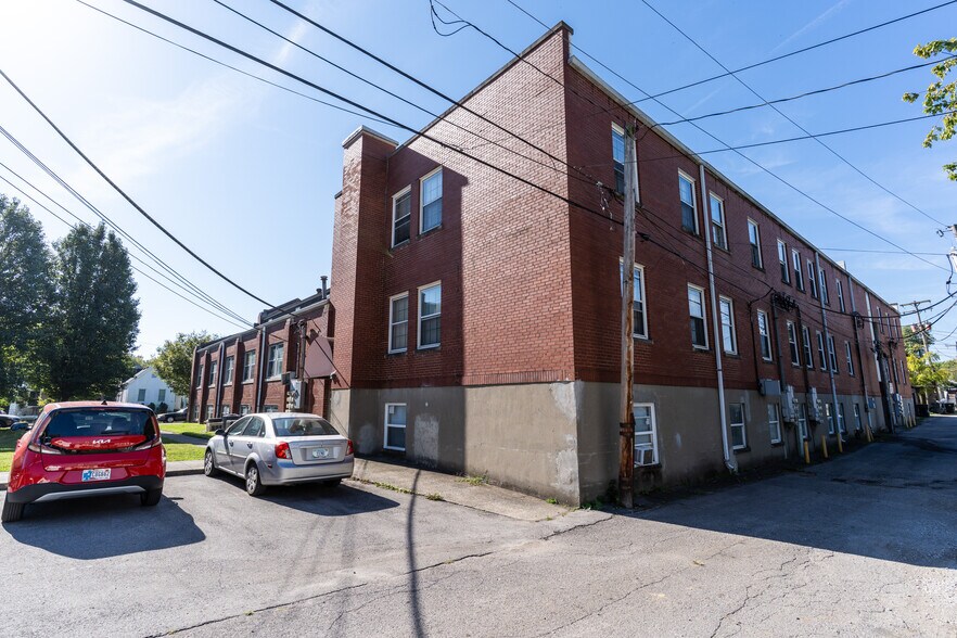 More Photos Of 1743 Culbertson Ave, New Albany Apartments For Sale