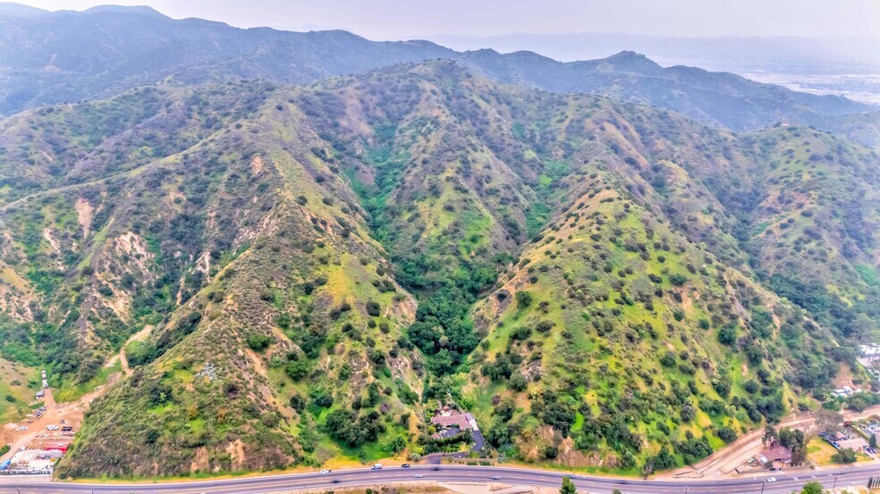 More Photos Of La Tuna Canyon Rd, Sun Valley Land For Sale