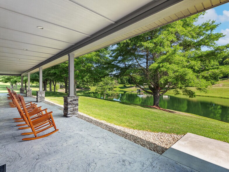 More Photos Of 355 Johnson Dr, Canton Specialty For Sale