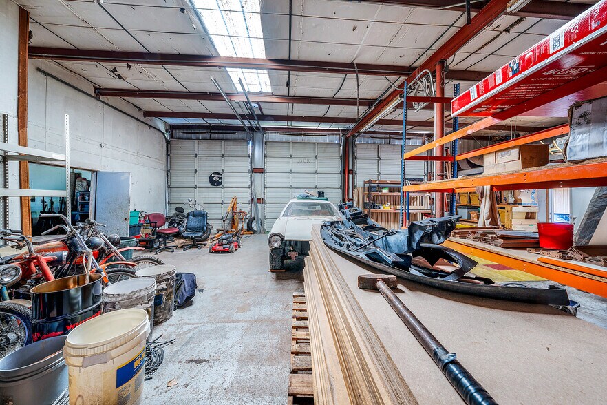 More Photos Of 719 E Moore Ave, Terrell Warehouse For Sale
