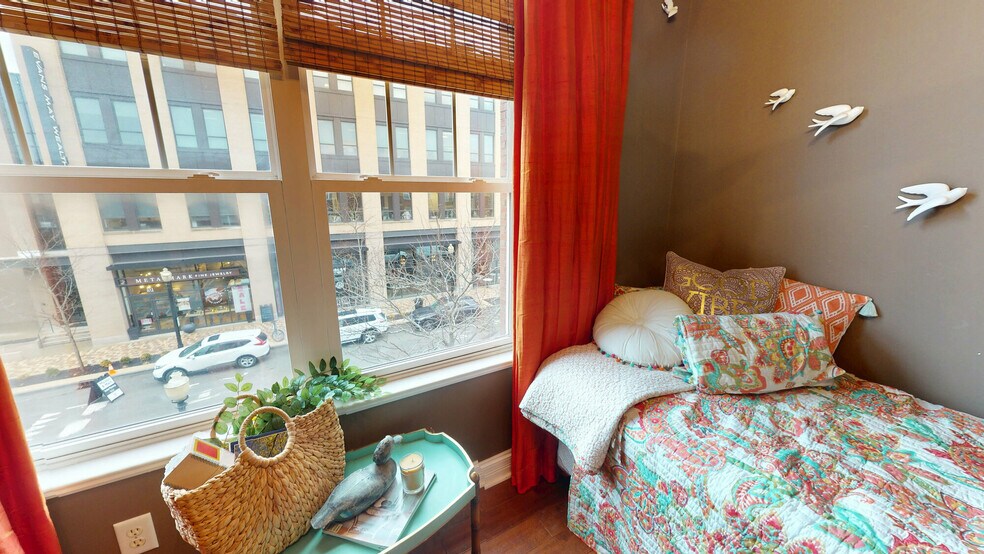 More Photos Of 240 Main St W, Carmel Storefront Retail Residential For Sale