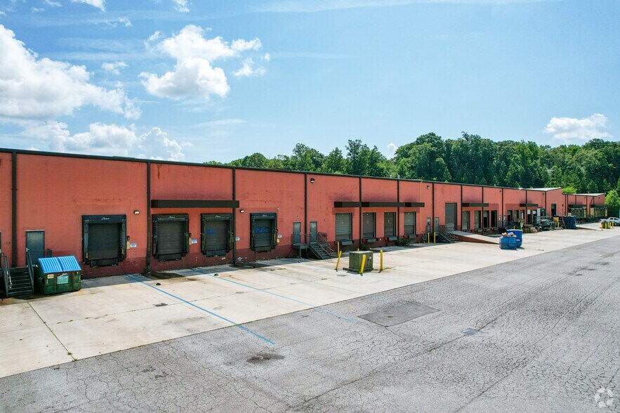 More Photos Of 1416-1446 Trae Ln, Lithia Springs Warehouse For Lease
