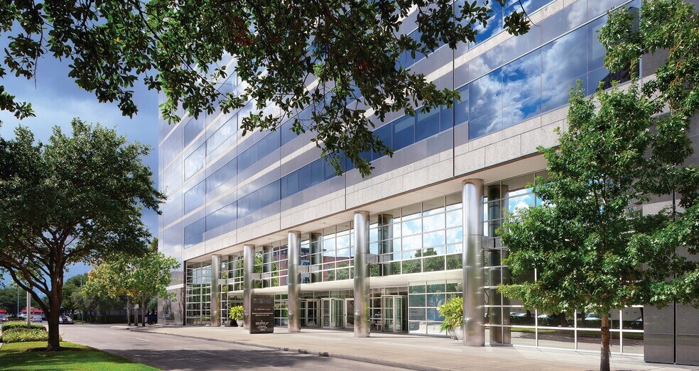 More Photos Of 20 Greenway Plz, Houston Office For Lease