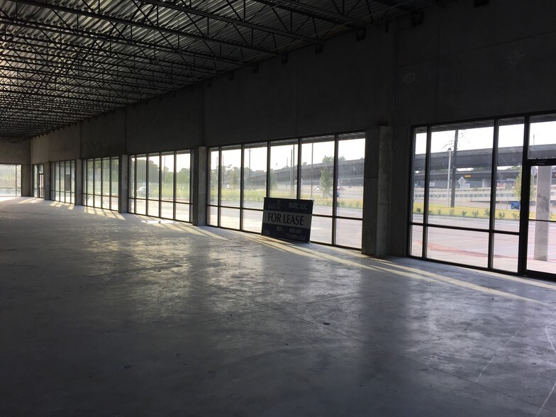 More Photos Of 1520 N Loop E Fwy, Houston Unknown For Lease