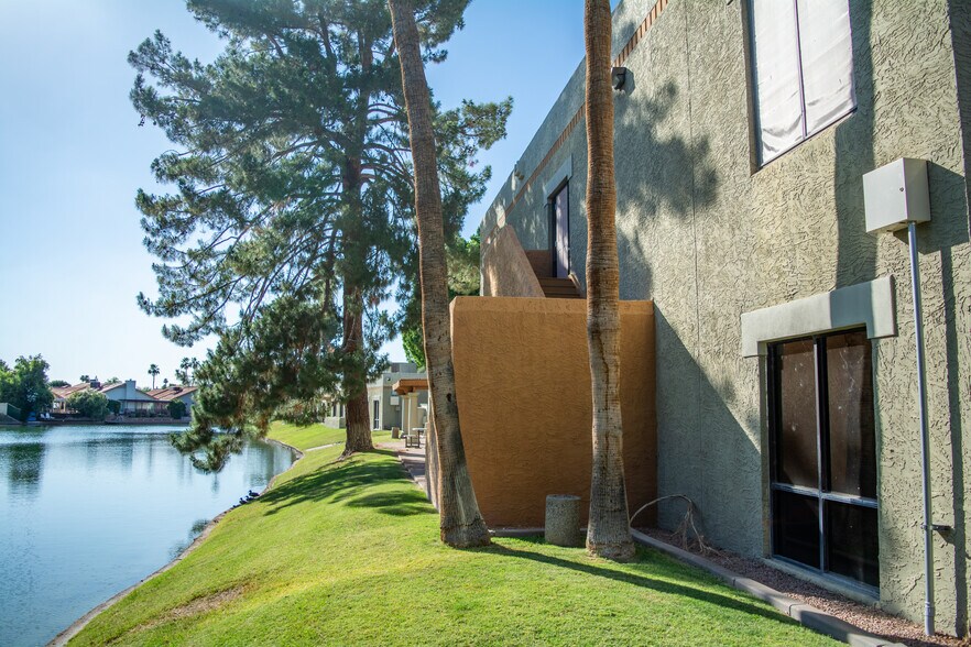 More Photos Of 2222 S Dobson Rd, Mesa Office For Lease