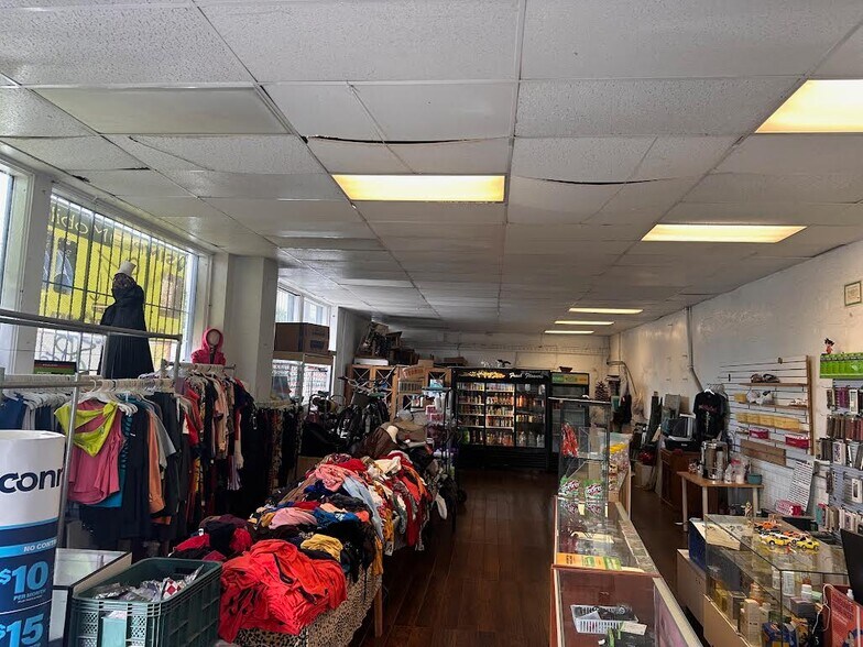 More Photos Of 3316-3328 S Main St, Los Angeles Warehouse For Lease