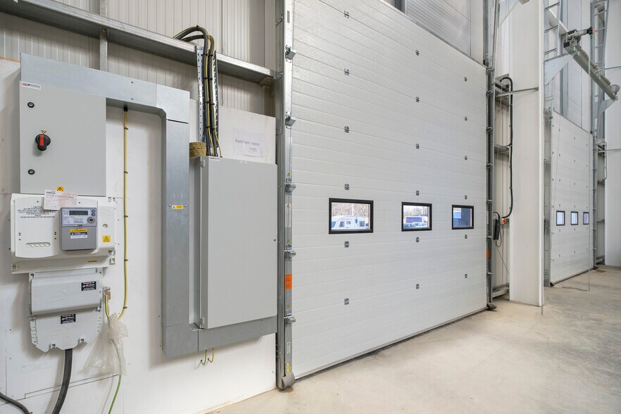 Cole Green Ln, Welwyn Garden City, HRT AL7 3PP Industrial For Lease
