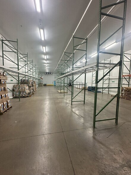 More Photos Of 3301-3389 NW 97th Ave, Miami Warehouse For Sale