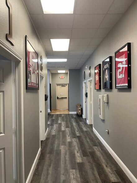 More Photos Of 2404 Smith Ranch Rd, Pearland Medical For Lease