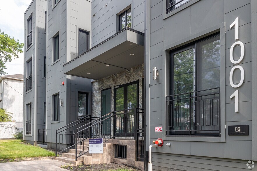 More Photos Of 1001 Rhode Island Ave NE, Washington Apartments For Sale