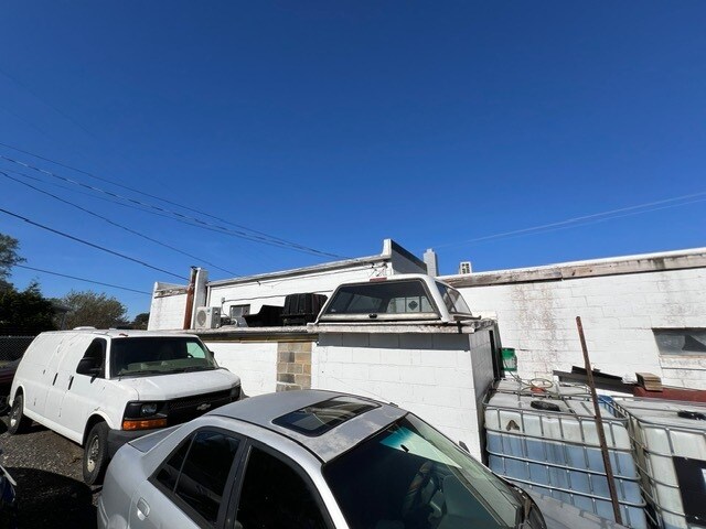 More Photos Of 2140 US Highway 70, Connelly Springs Auto Repair For Sale