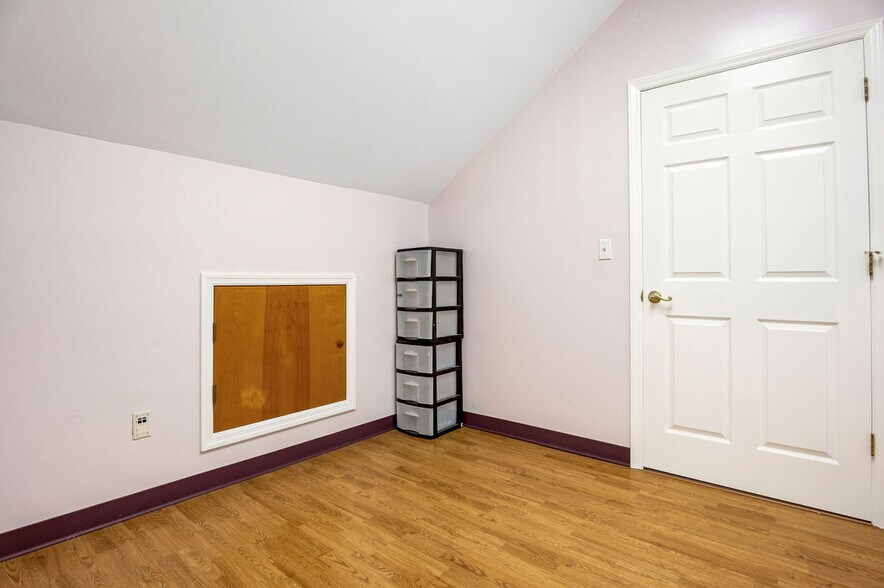 More Photos Of 43 Office Park Dr, Jacksonville Medical For Lease