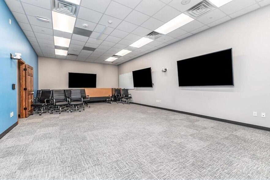 More Photos Of 3679 Prism Ln, Kieler Office For Lease