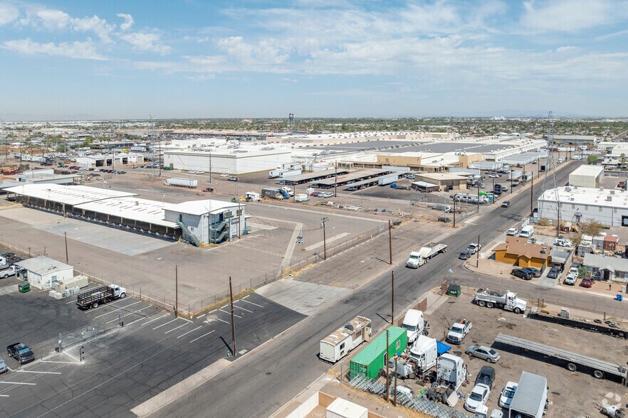 More Photos Of 625 S 27th Ave, Phoenix Warehouse For Lease