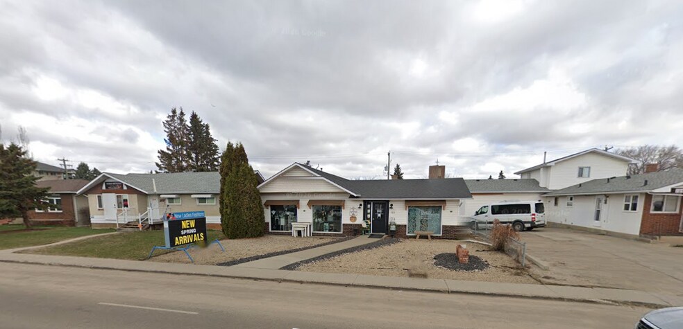 Primary Photo Of 123 Mcleod Av, Spruce Grove General Retail For Sale