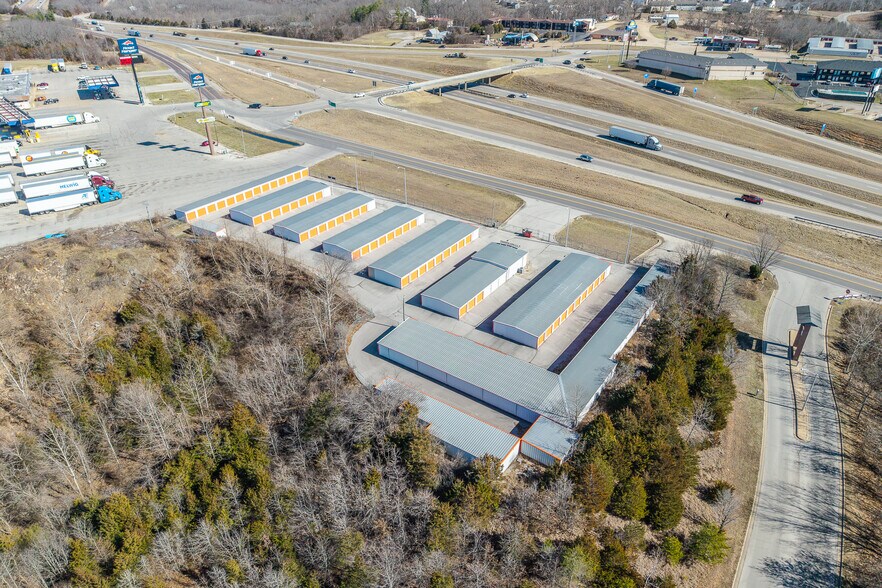 More Photos Of 14305 Saint Robert Outer Rd, Saint Robert Self Storage For Sale