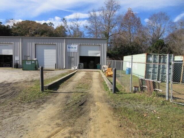 More Photos Of 30 Bridge Ct, Sumter Flex For Lease