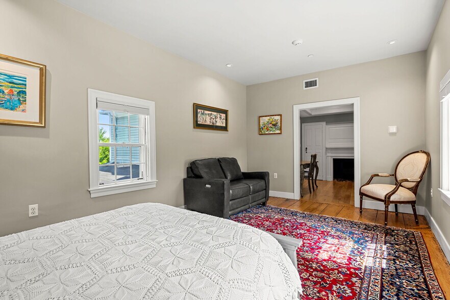 More Photos Of 314 Essex St, Salem Specialty For Sale