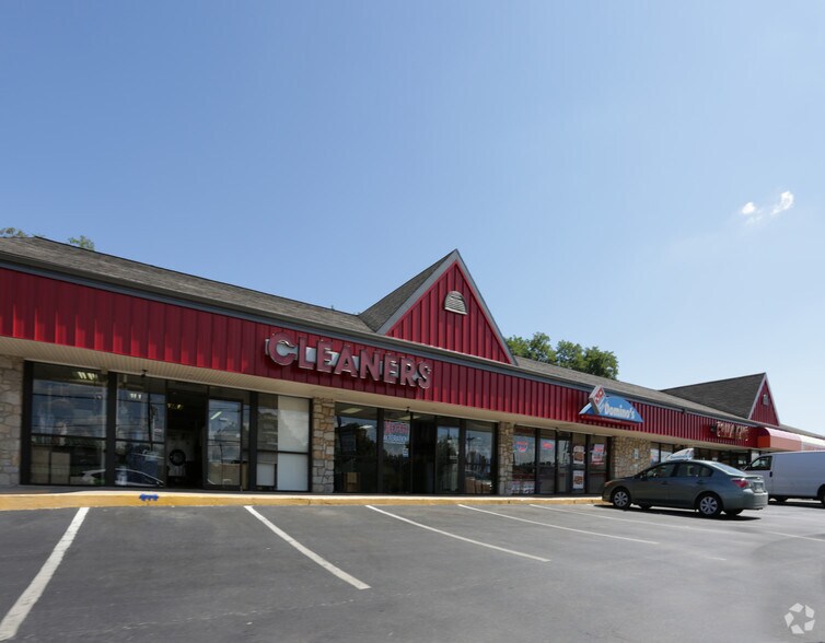 More Photos Of 81 Baltimore Pike, Avondale Restaurant For Lease