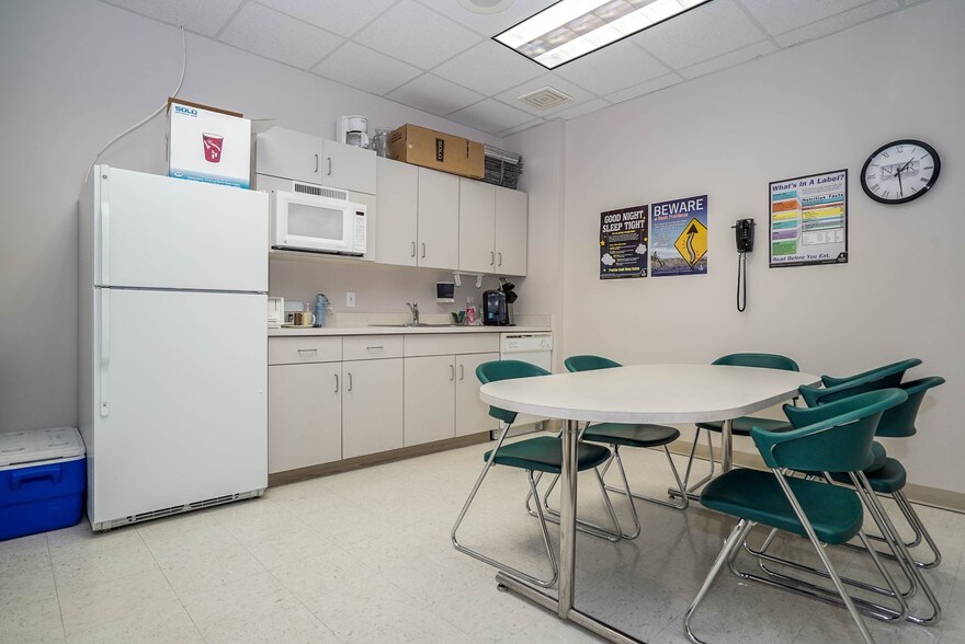 More Photos Of 1468 W 2550 S, Ogden Distribution For Lease