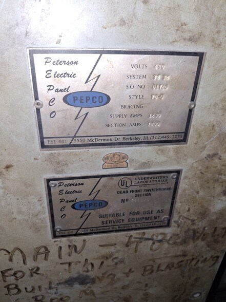 More Photos Of 610 W 81st St, Chicago Warehouse For Lease