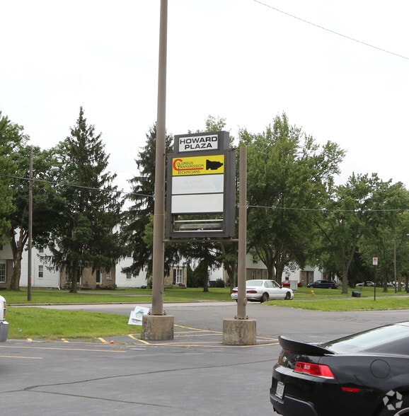 More Photos Of 201-209 N Hamilton Rd, Columbus Office For Lease
