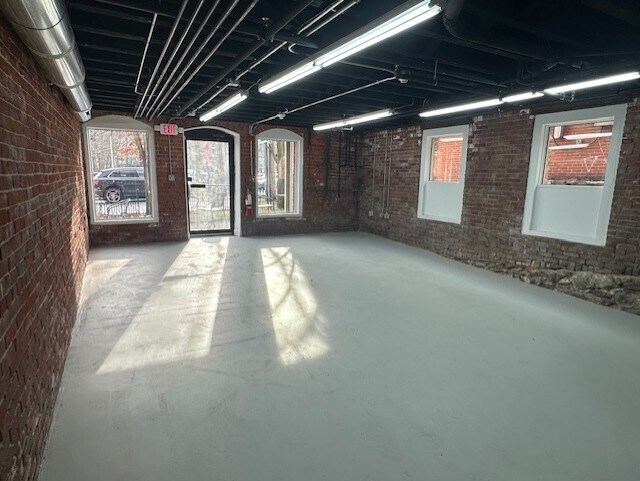More Photos Of 35-45 Main St, Hudson Storefront Retail Office For Lease