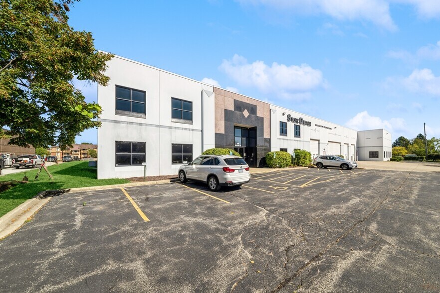 More Photos Of 598 Mitchell Rd, Glendale Heights Warehouse For Sale