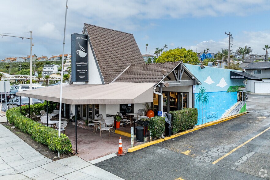 Primary Photo Of 34114 Pacific Coast Hwy, Dana Point Freestanding For Lease