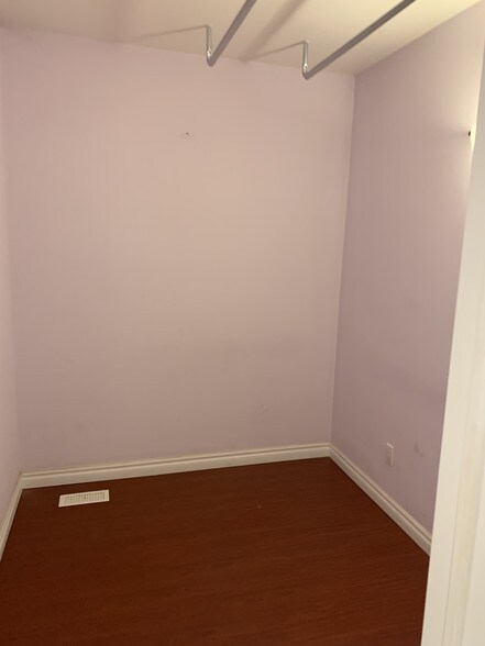 More Photos Of 792 Eglinton Ave E, Toronto Storefront For Lease