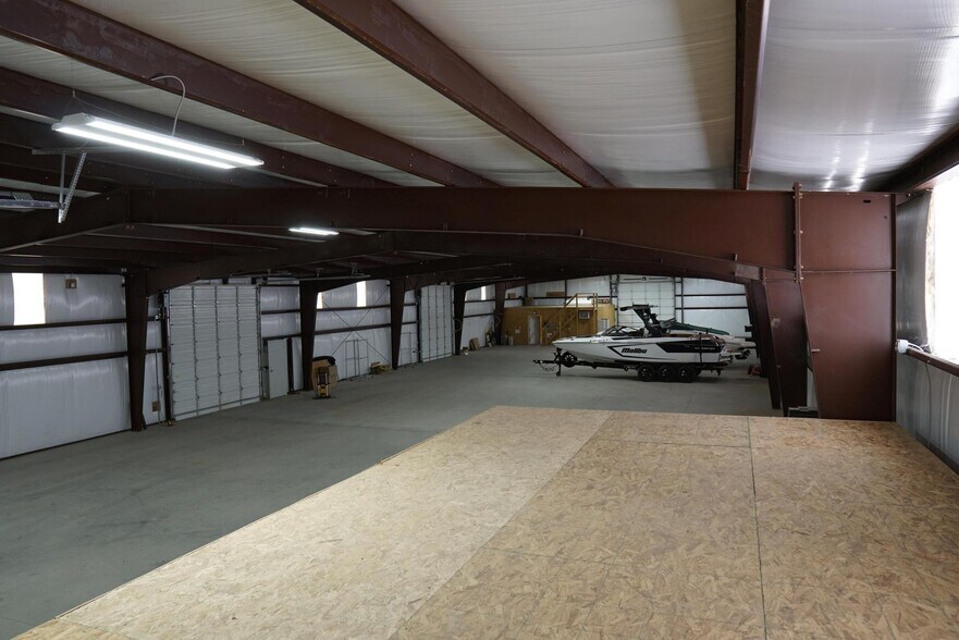 More Photos Of 825 Cannonball dr, Big Water Research And Development For Lease