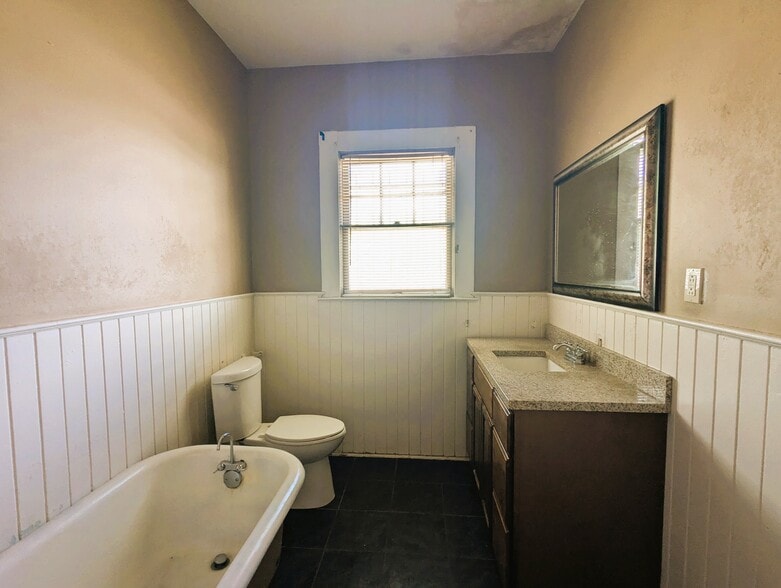 More Photos Of 1180 Washington Blvd, Beaumont Religious Facility For Sale