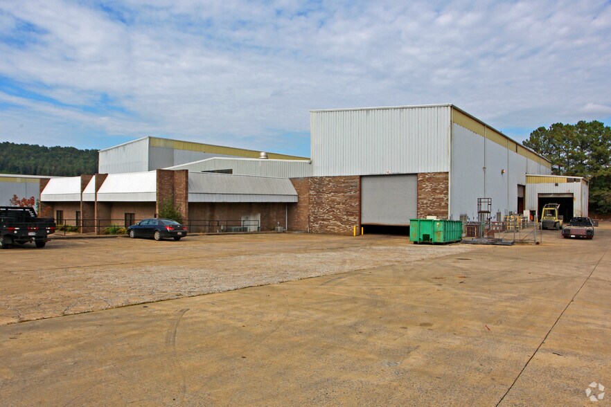 More Photos Of 4815 Commerce Dr, Trussville Manufacturing For Sale