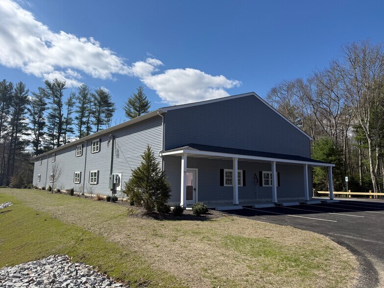 More Photos Of 165 Palmer Rd, Plympton Manufacturing For Lease