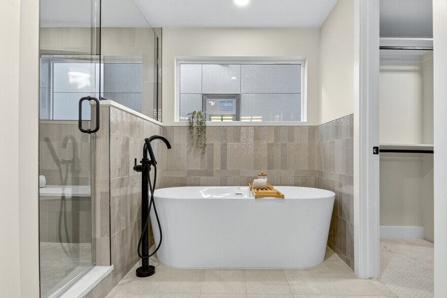 More Photos Of 832 Cherry St, Denver Apartments For Sale