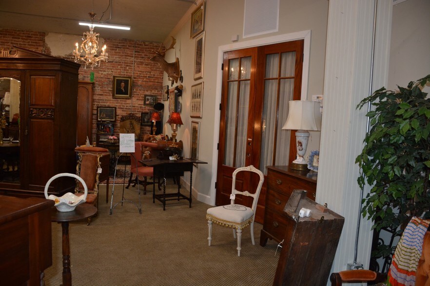 More Photos Of 201 S Main St, Enterprise Department Store For Sale