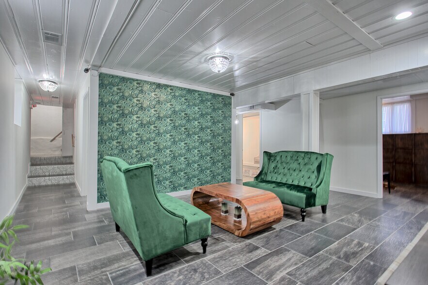 More Photos Of 114 S Main St, Troy Lodge Meeting Hall For Sale