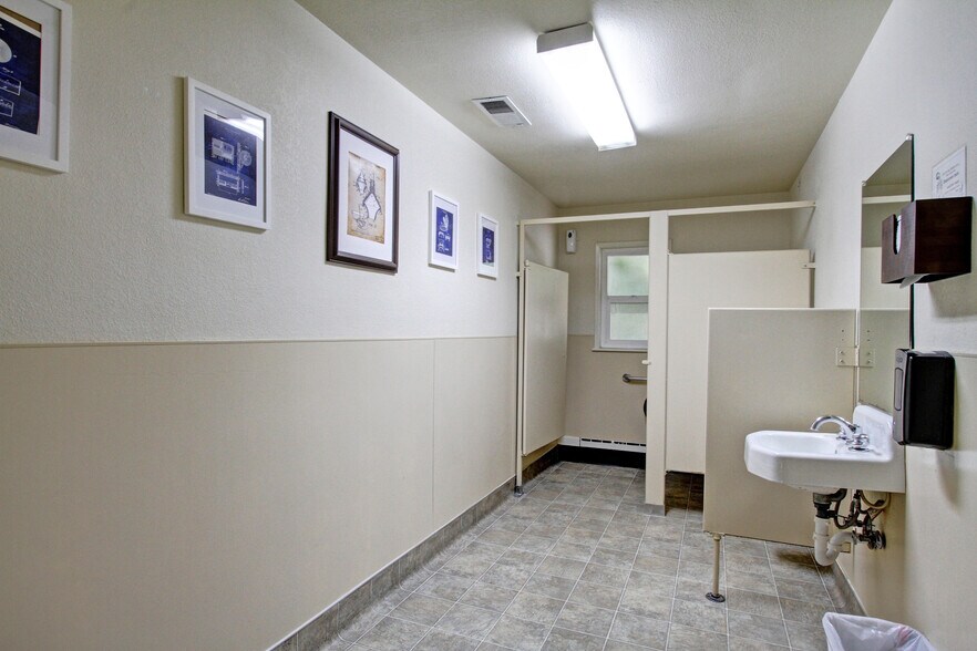 More Photos Of 714 W Main St, Grass Valley Office Residential For Sale