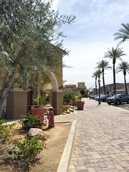 More Photos Of 68718 E Palm Canyon Dr, Cathedral City Unknown For Lease