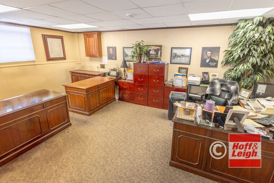 More Photos Of 2325 Sinton Rd, Colorado Springs Warehouse For Sale