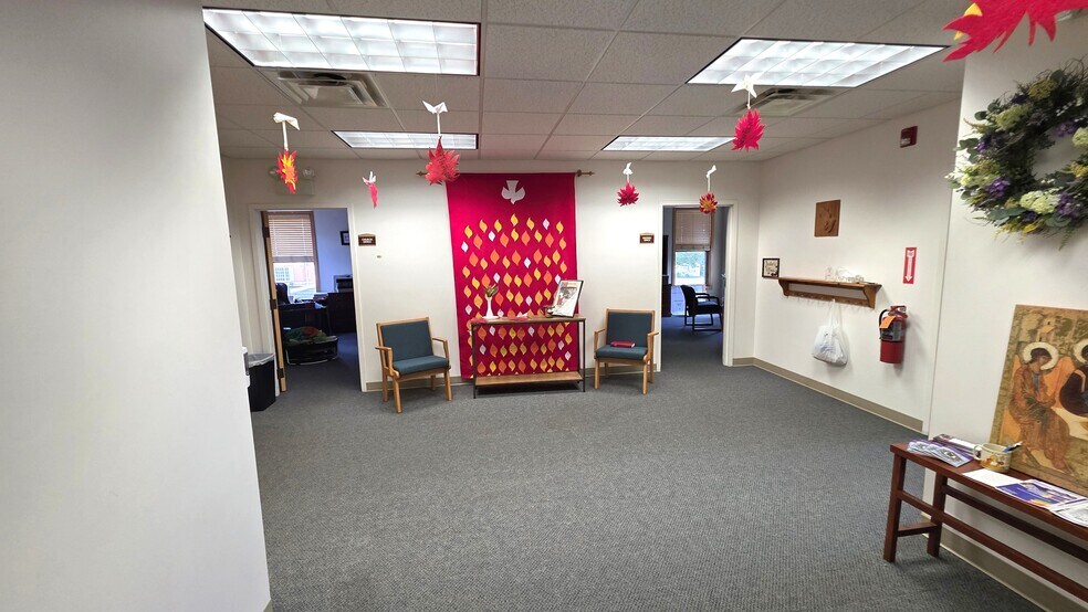 More Photos Of 505 S Main St, Thomaston Religious Facility For Sale