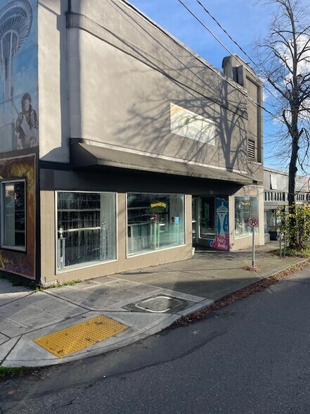 More Photos Of 6516 NE Roosevelt Way, Seattle Storefront For Lease