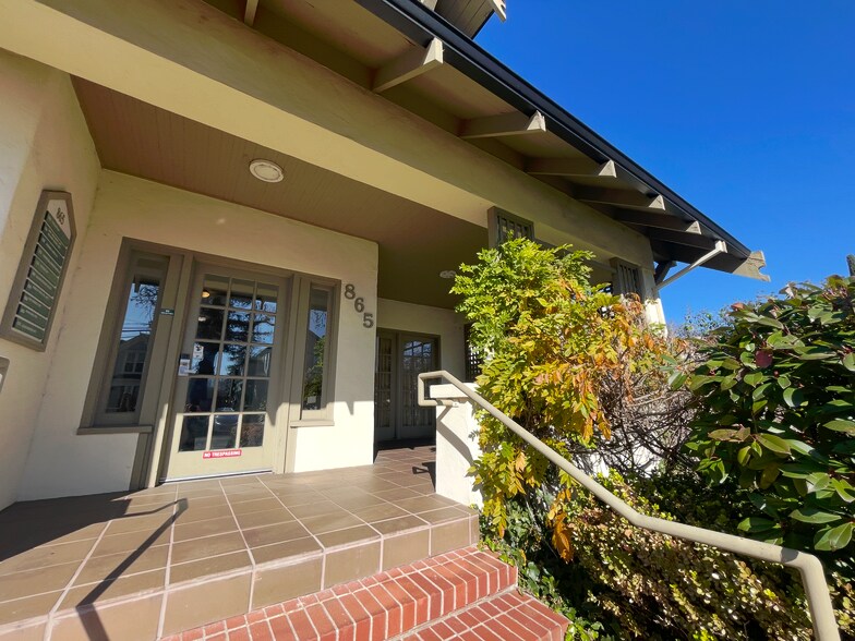 More Photos Of 865 3rd St, Santa Rosa Office Residential For Sale