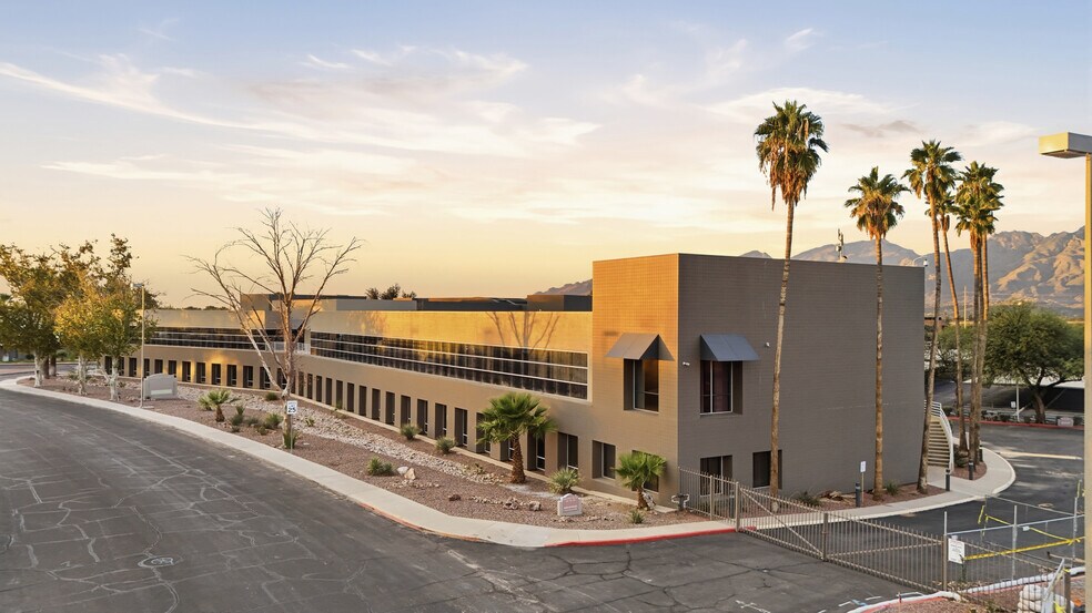 More Photos Of 930 N Finance Center Dr, Tucson Unknown For Lease