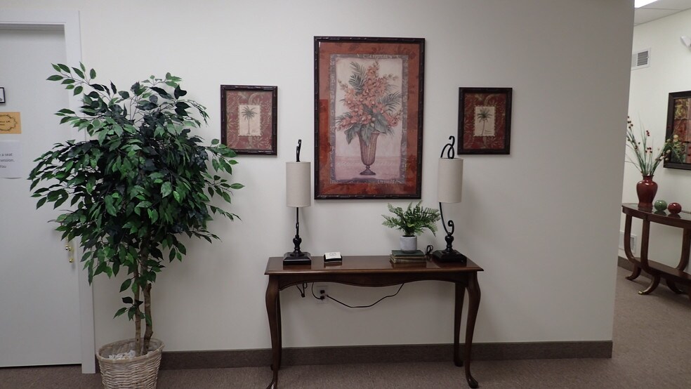 More Photos Of 1733 Washington Blvd, Easton Office For Sale